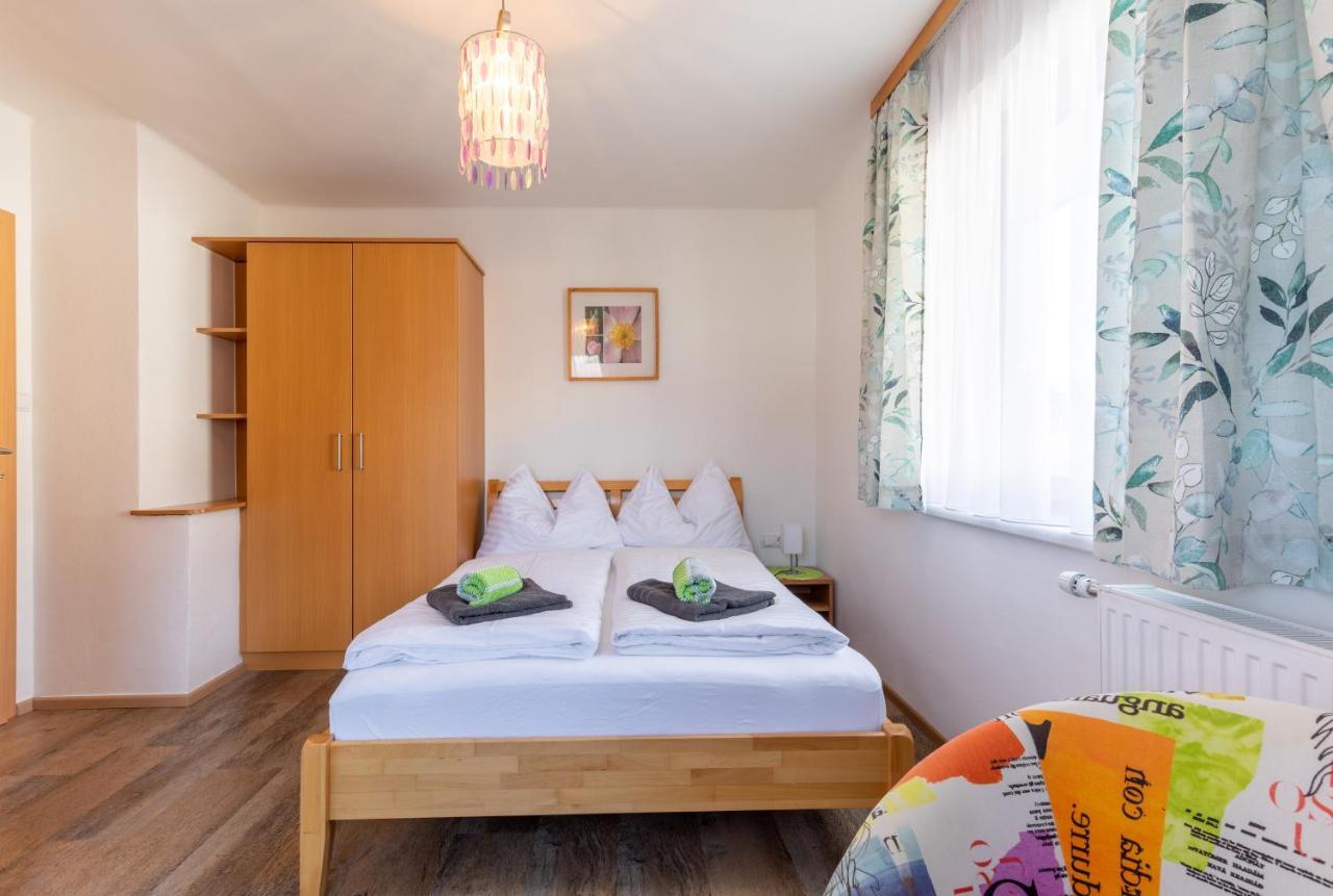 Haus Pitzer/Apartments Troicher Schladming Eksteriør bilde