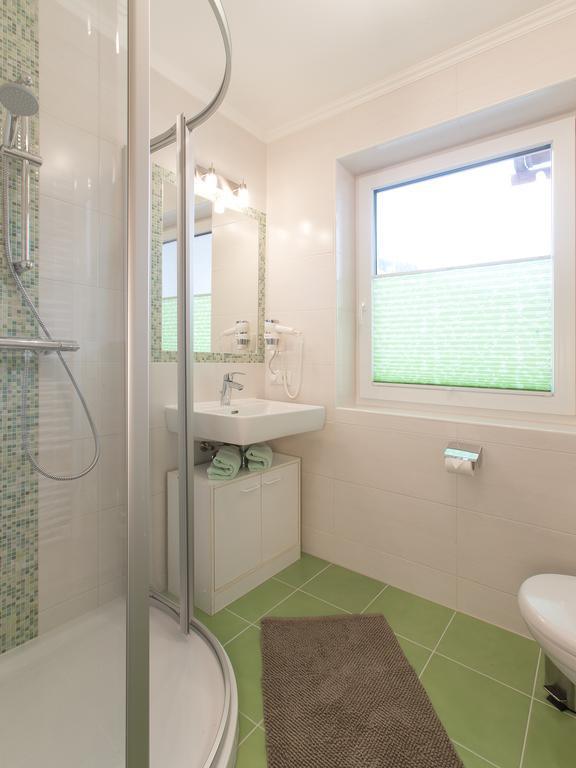Haus Pitzer/Apartments Troicher Schladming Rom bilde